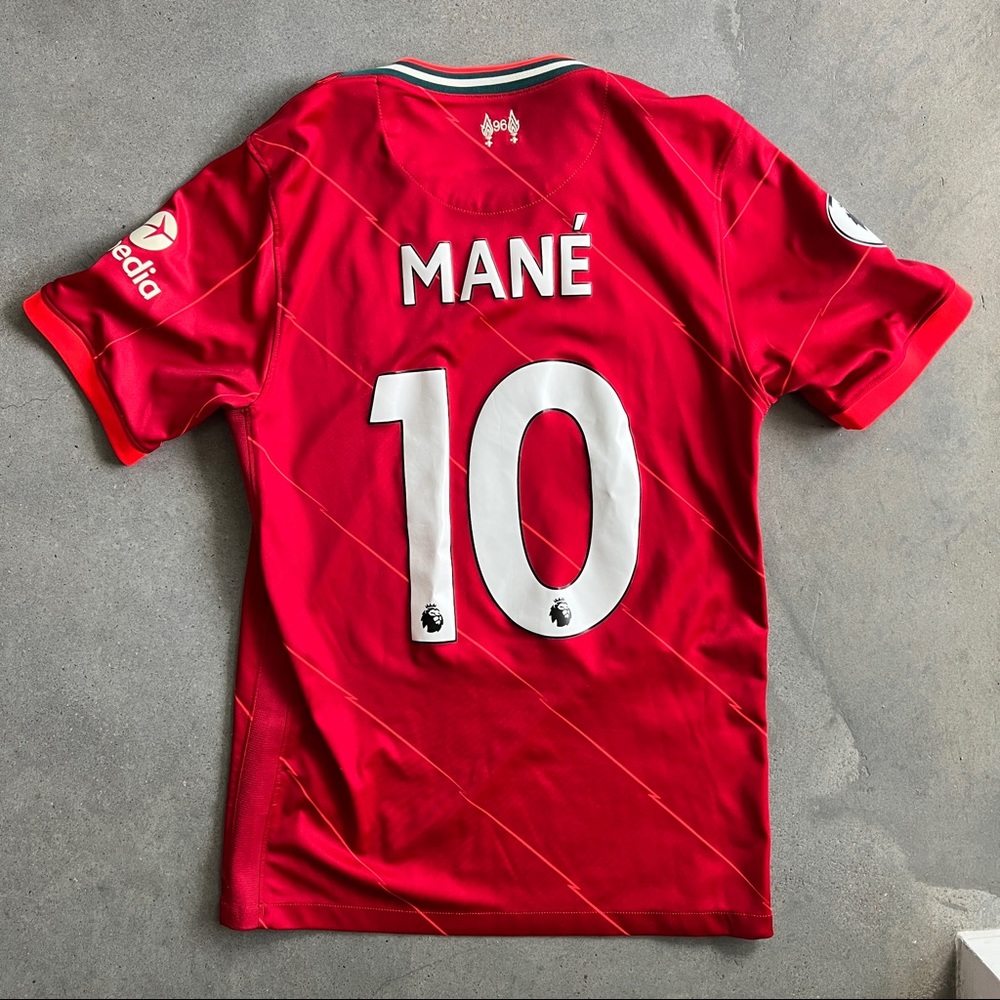 Official Nike Liverpool FC home Jersey 2021/22 Premier League. Sadio Mane 10